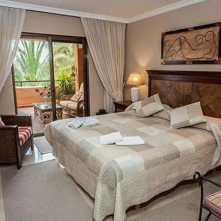 Prado Apartment