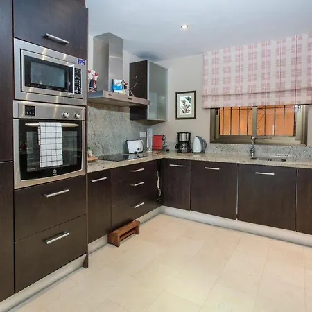 Prado Apartment *